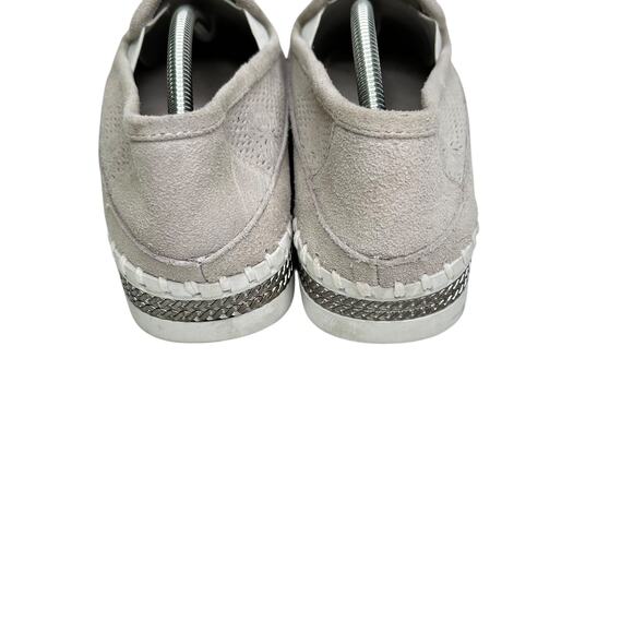 Bernie Mev. New York Light Grey White Slip On Suede Laser Cut Loafer Size 8 - Picture 4 of 7